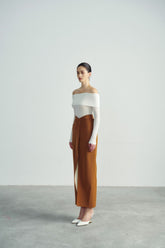Off-Shoulder Stretch Knit Top with Folded Neckline and Long Slim Sleeves